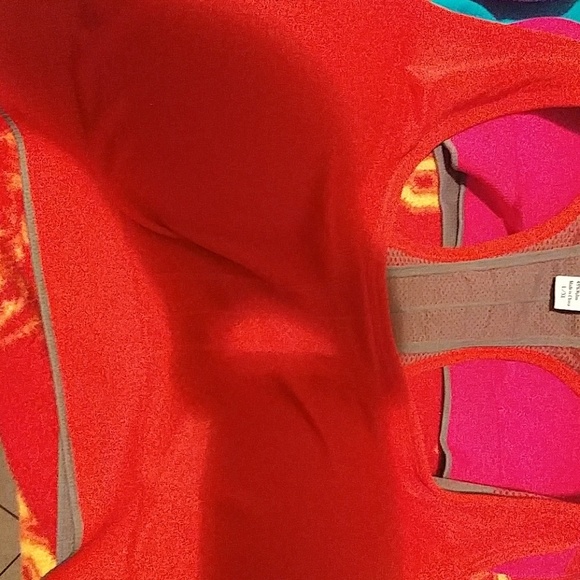 4pk LR/XL SPORTS BRAS - Picture 2 of 5
